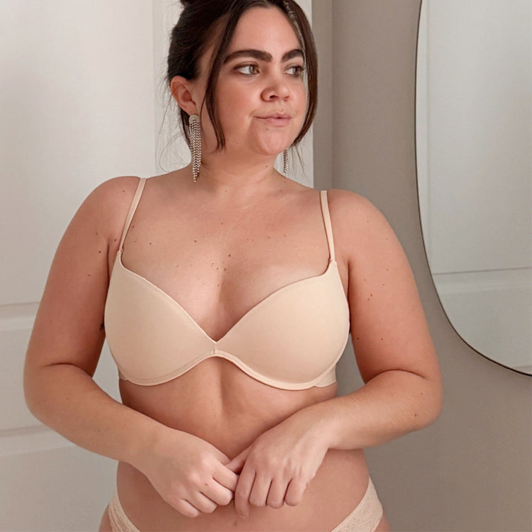 @tusksandtails